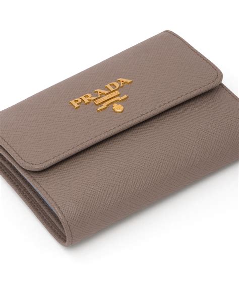 medium saffiano leather wallet prada ราคา